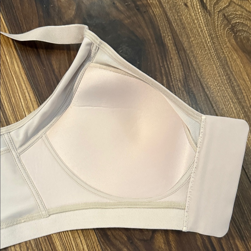 Lightly Lined Wireless Posture Corrector Bra - Picture 4 of 7